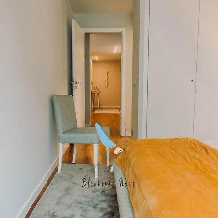 The Bluebirds Nest By Tonsdeverde Apartment